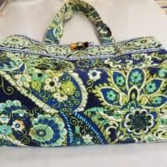 Vera Bradley tote bag in the "Rhythm and Blues" pattern retired READ - Picture 2 of 11